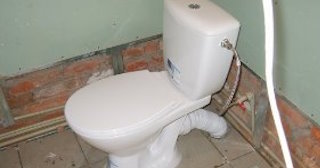 Установка приставного унитаза в Волгодонске - монтаж и подключение, СантехДомВгн от 5079 рублей